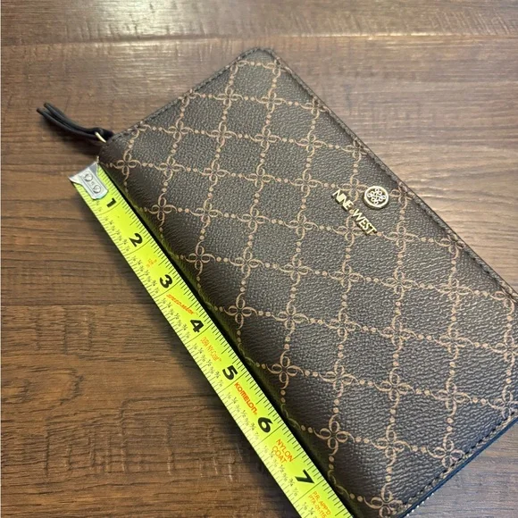 Nine West Brown Logo Zip Around Wallet Wristlet - Picture 7 of 8